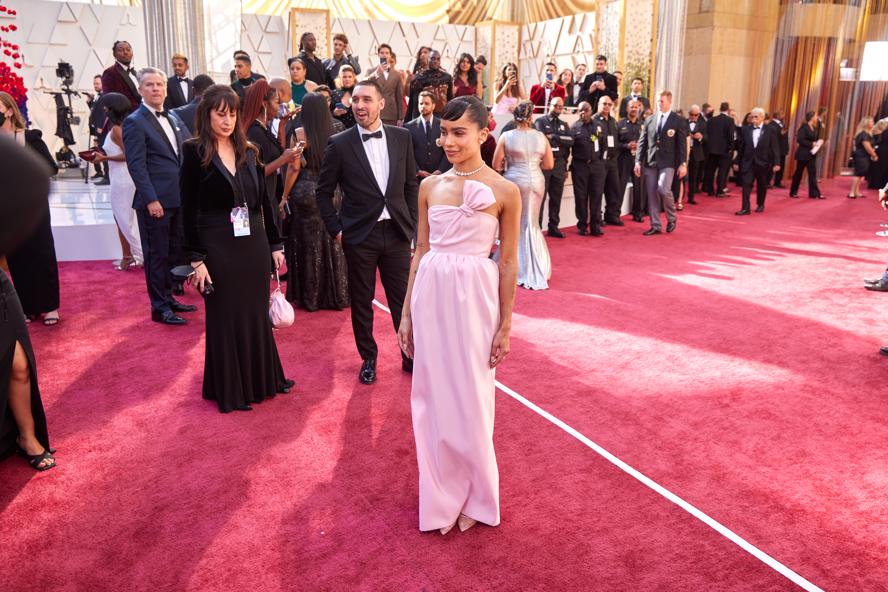 oscars-2022---academy-awards---red-carpet---images-Zoe_Kravitz.jpg