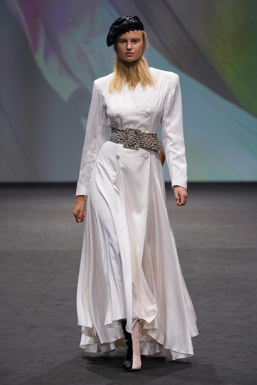 arab-fashion-week-of-dubai---fall-winter-collection-2022-2023---francesca-liberatore-Liberatore_F22_001.jpg