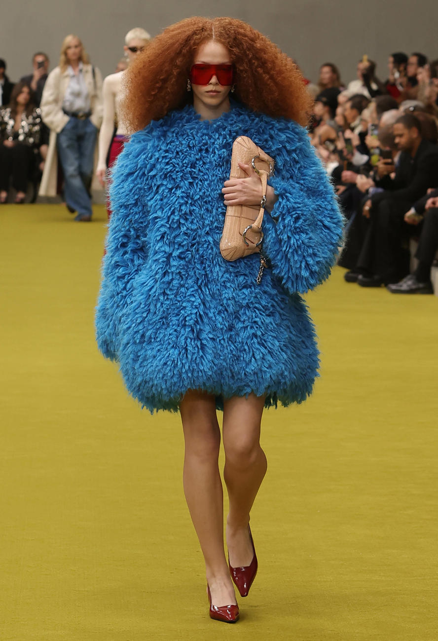 milan-fashion-week--gucci-autumn-winter-2023-2024-collection-milan-fashion-week--gucci-autumn-winter-2023-2024-collection_(9).jpg