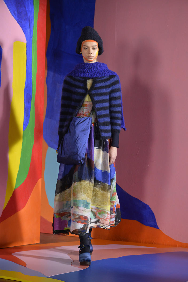 milan-fashion-week--daniela-gregis-fall-winter-2024-2025-collection-12...rosa_bianco_baldo...daniela_gregis...collezione_autunno_inverno_2024_2025.jpg