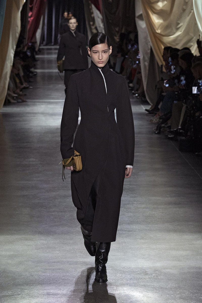 milan-fashion-week--fendi-fall-winter-2024-2025-collection-Fendi_FW24_1.jpg