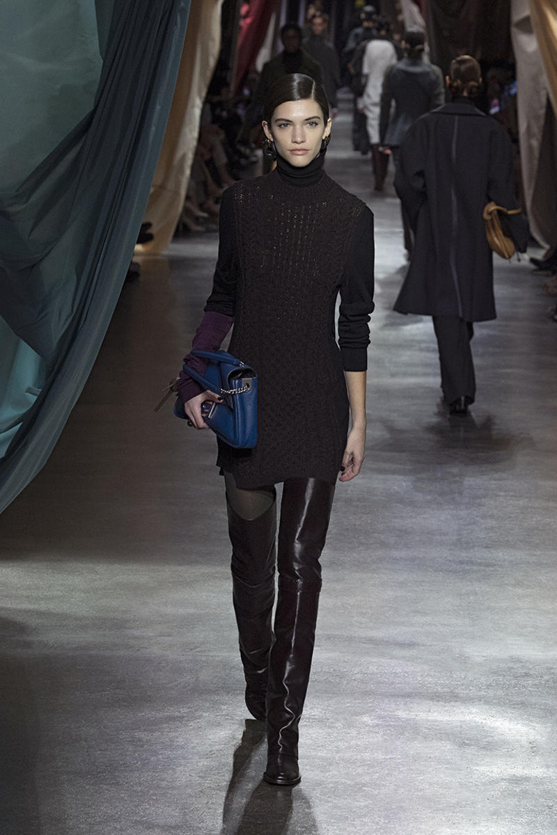 milan-fashion-week--fendi-fall-winter-2024-2025-collection-Fendi_FW24_13.jpg