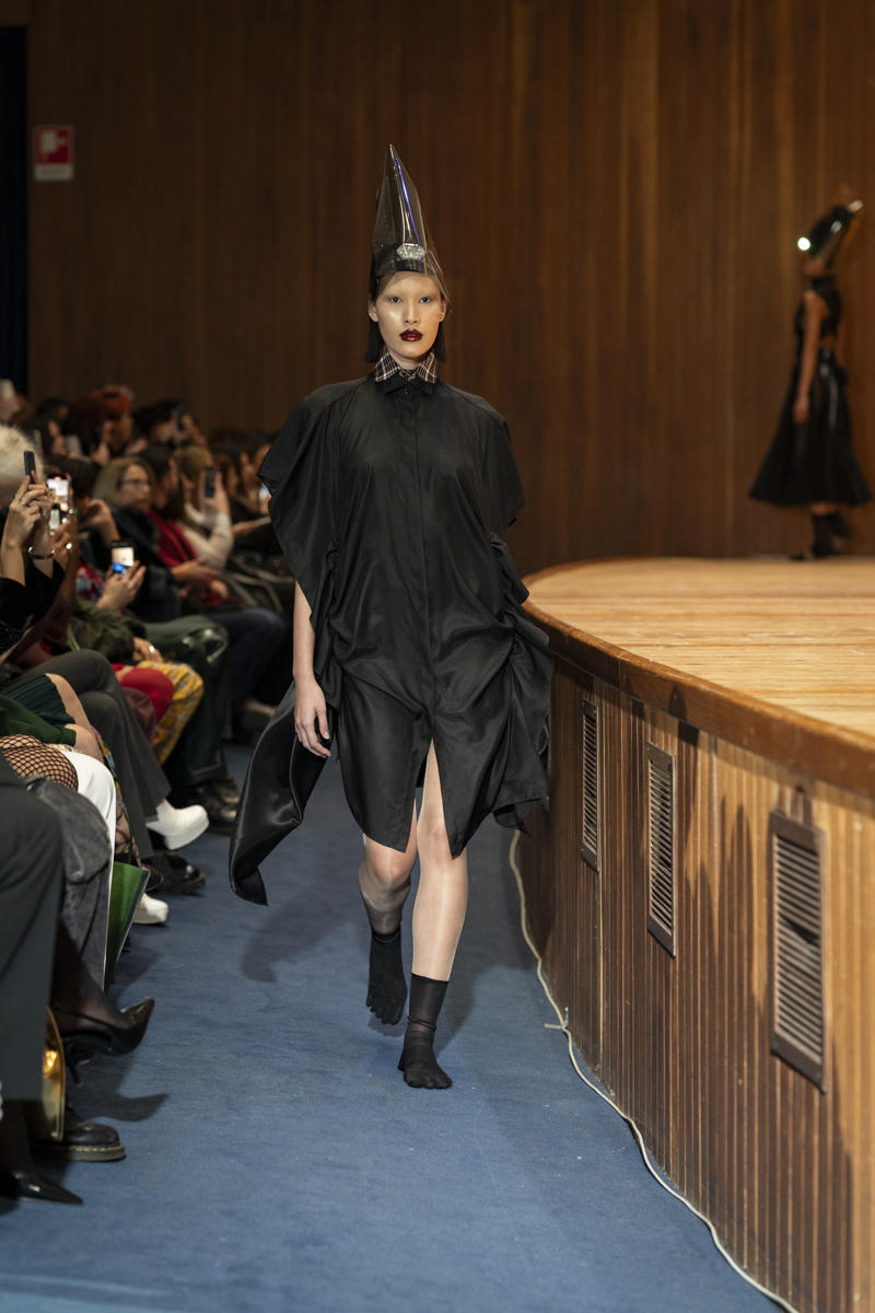 milan-fashion-week--francesca-liberatore-fall-winter-2024-2025-collection-milan-fashion-week--francesca-liberatore-fall-winter-2024-2025-collection_(10).jpg