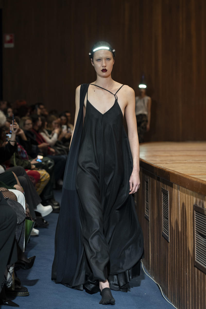 milan-fashion-week--francesca-liberatore-fall-winter-2024-2025-collection-milan-fashion-week--francesca-liberatore-fall-winter-2024-2025-collection_(5).jpg