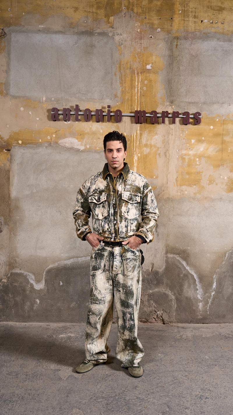 milan-fashion-week--antonio-narras-fall-winter-2025-2026-collection-TEDUA_PHOTOCALL_CS200297_9X16.jpg
