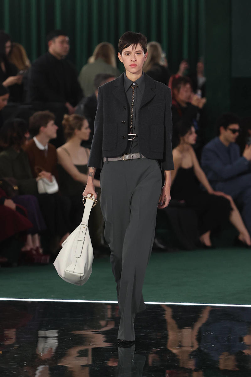 milan-fashion-week--gucci-fall-winter-2025-2026-collection-milan-fashion-week--gucci-fall-winter-2025-2026-collection_(17).jpg
