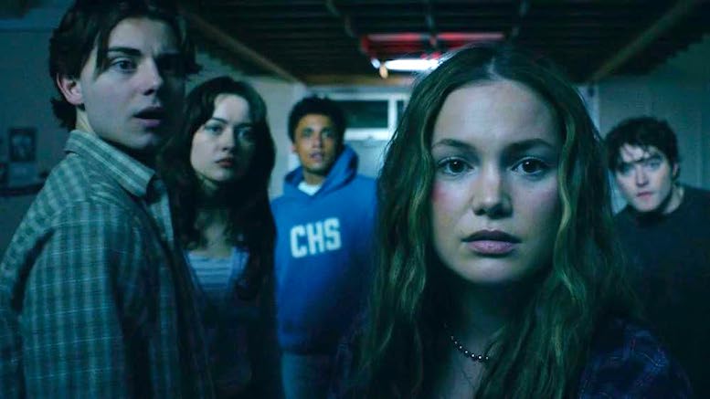 Horror Movie This Is Not a Test: Zombie Invasion with Olivia Holt and Luke MacFarlane