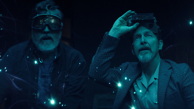 The Boroughs on Netflix: supernatural drama set in New Mexico retirement community