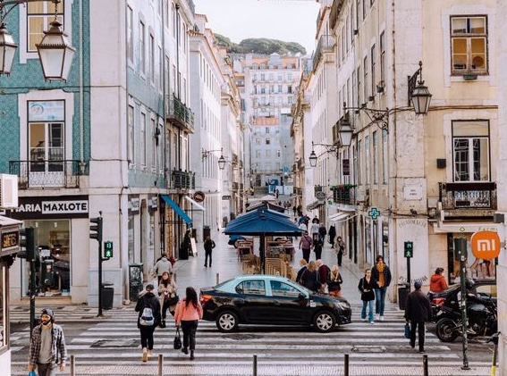 What Lisbon Locals Actually Eat for Breakfast